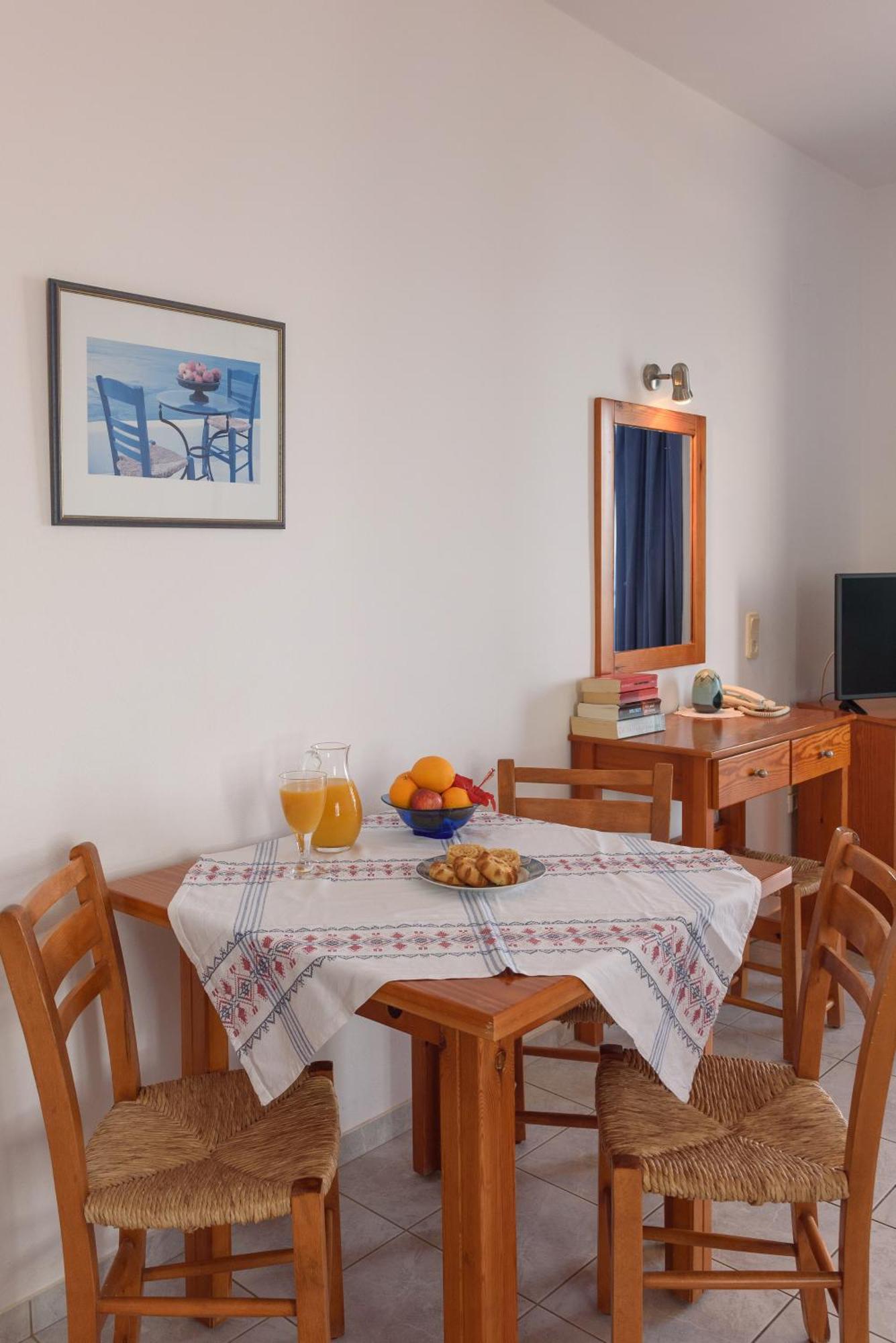 Kalamaki Holidays - Finikas Studios & Apartments Luaran gambar