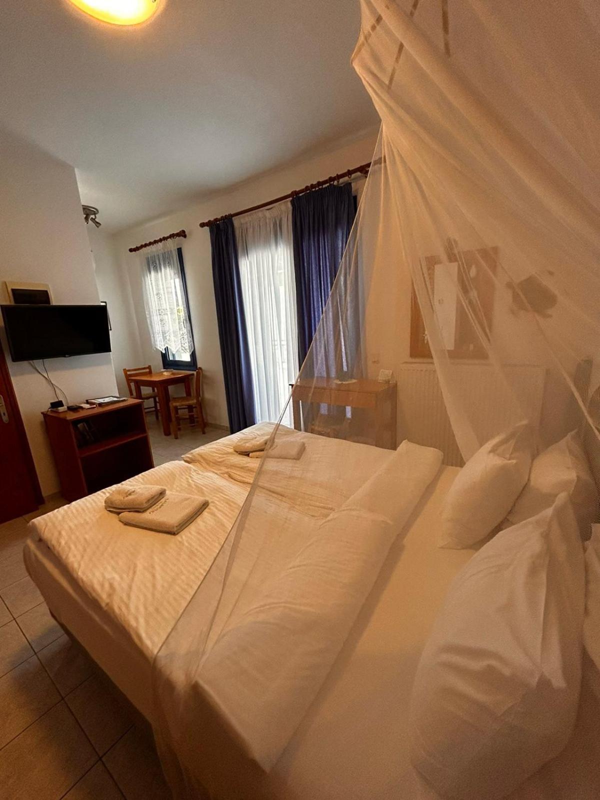 Kalamaki Holidays - Finikas Studios & Apartments Luaran gambar