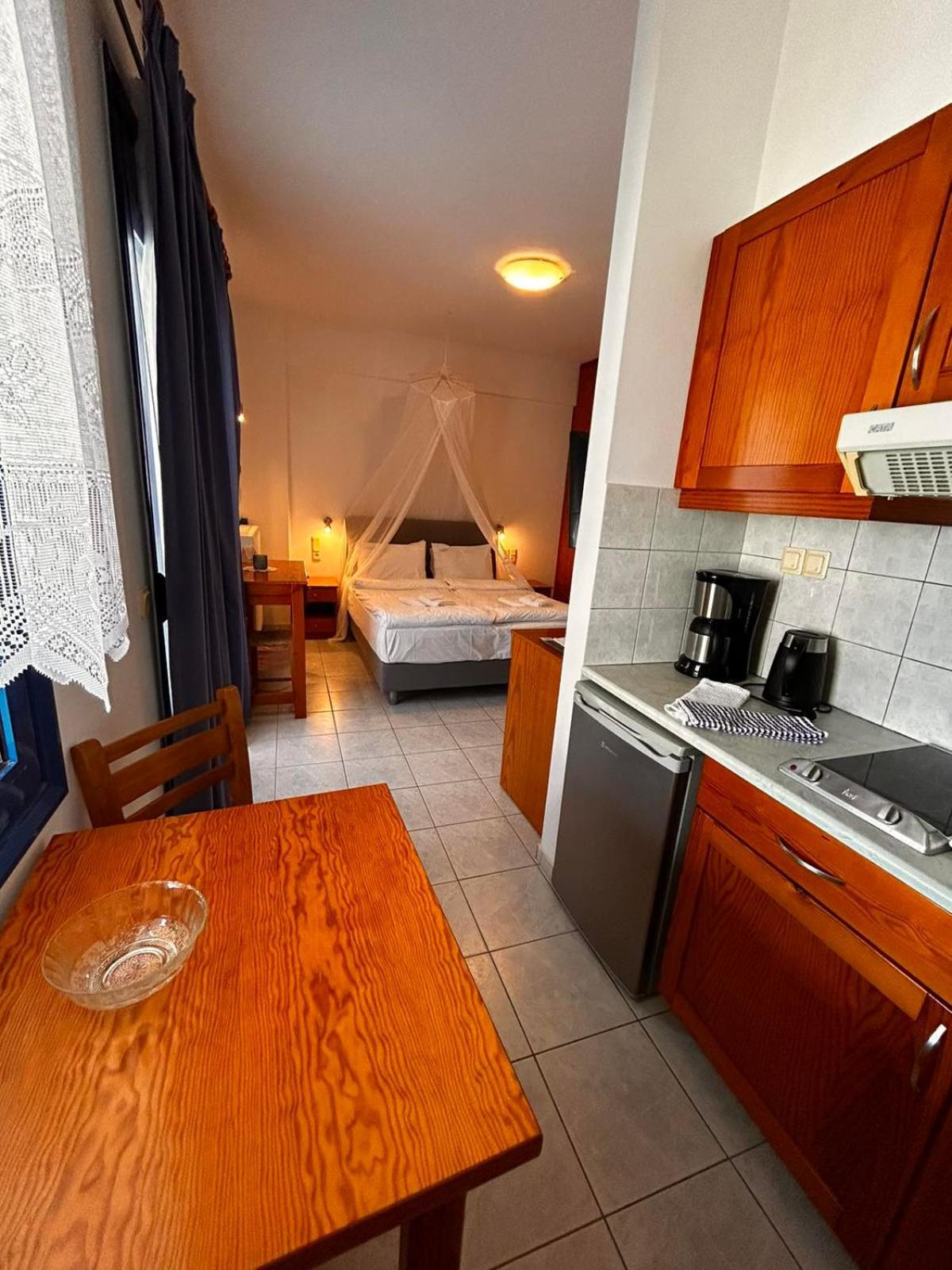 Kalamaki Holidays - Finikas Studios & Apartments Luaran gambar
