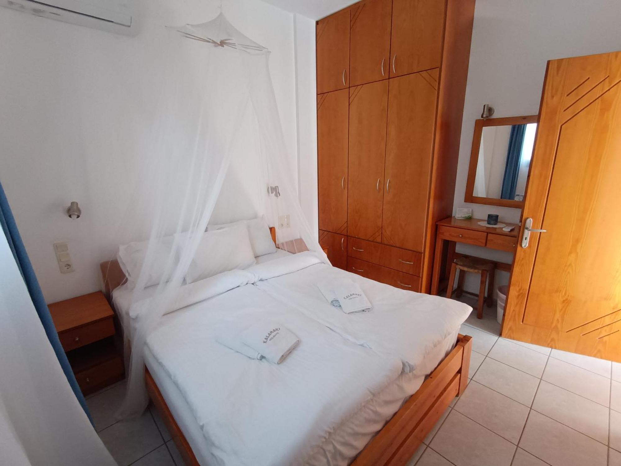 Kalamaki Holidays - Finikas Studios & Apartments Luaran gambar
